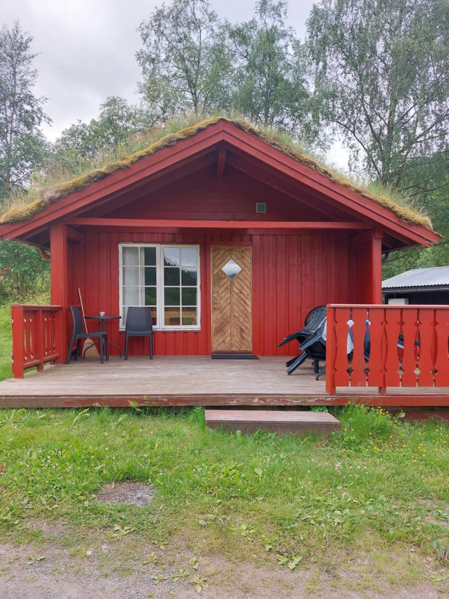 Eidsdal Camping Og Feriehus Exterior photo