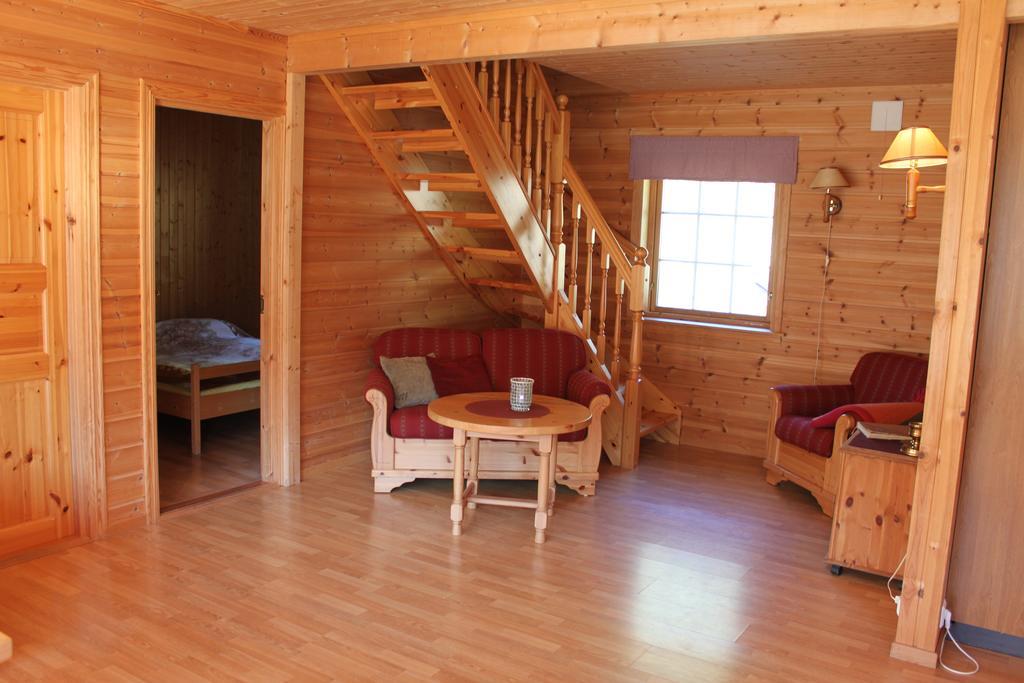 Eidsdal Camping Og Feriehus Exterior photo