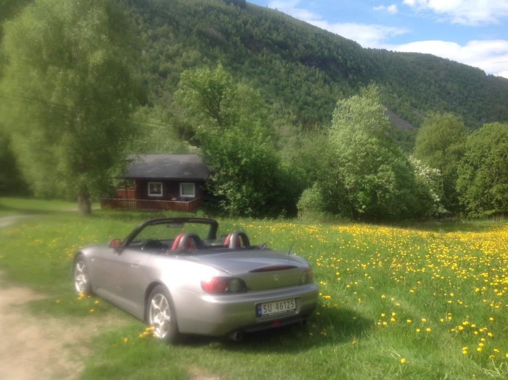 Eidsdal Camping Og Feriehus Exterior photo